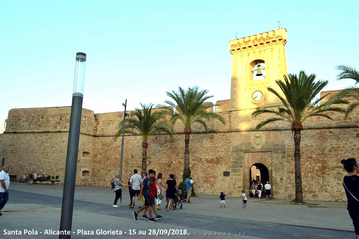 23 SANTA POLA CHATEAU FORT ET PLACE GLORIETA (30).JPG